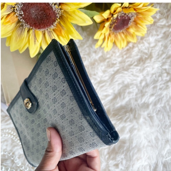 Vintage Gucci Vintage Monogram Navy Wallet - Picture 11 of 15